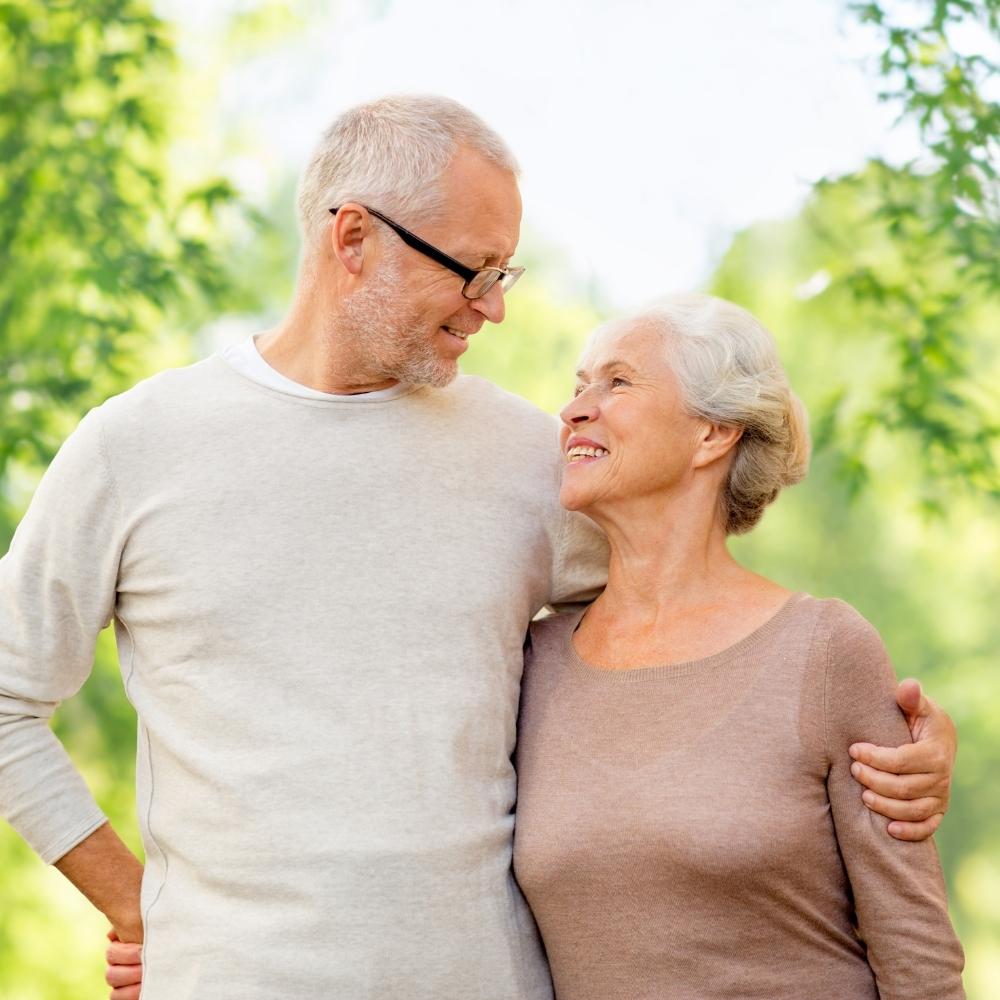 Should Seniors Take Vitamins and Nutritional Supplements? Suplux